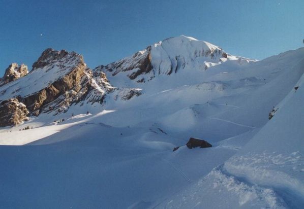 Ambrevetta, par la combe de Tardevant.