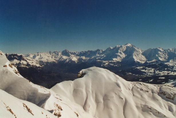 Ambrevetta, par la combe de Tardevant.
