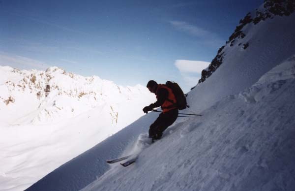 Pic Est de la Font Sancte: couloir en 'S'