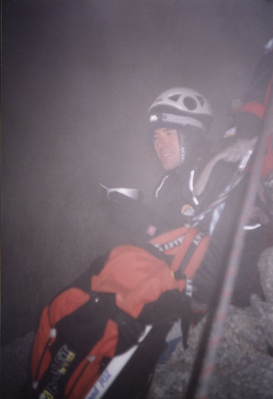 Bivouac les pieds dans le vide !