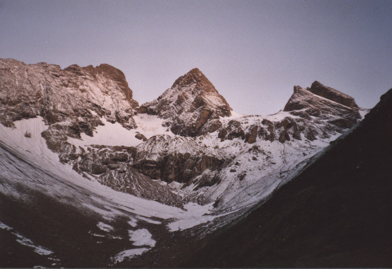 Les 3 aiguilles d'Arves au petit matin