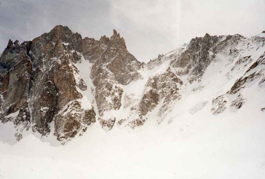 Vue d'ensemble de la face Nord du Dome des Ecrins