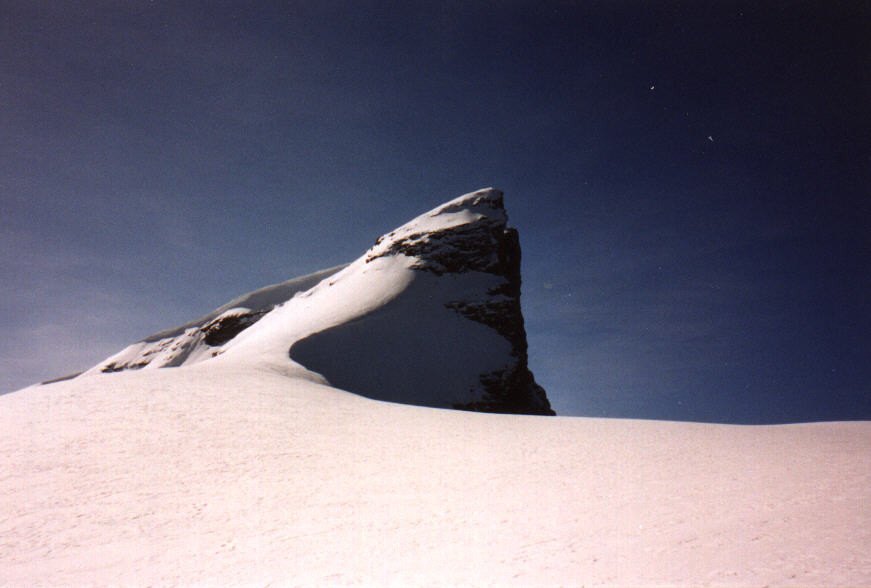 Le Pleureur (3704 m)