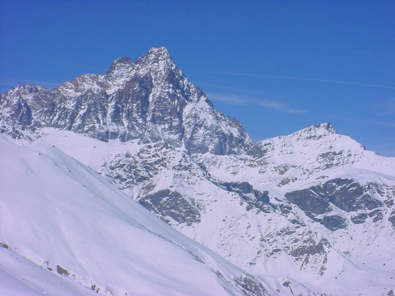 Monviso salendo alla Testa di Cervetto