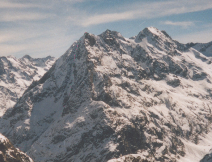 la face Nord de la Grande Aiguille de la Berarde