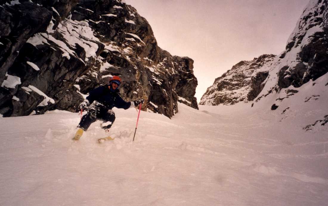 Descente du couloir nord est de la Bréche Cordier