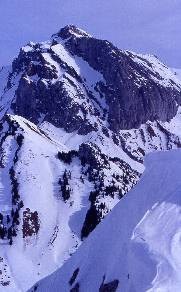 Couloir du Séraukin et face S des Cornettes
