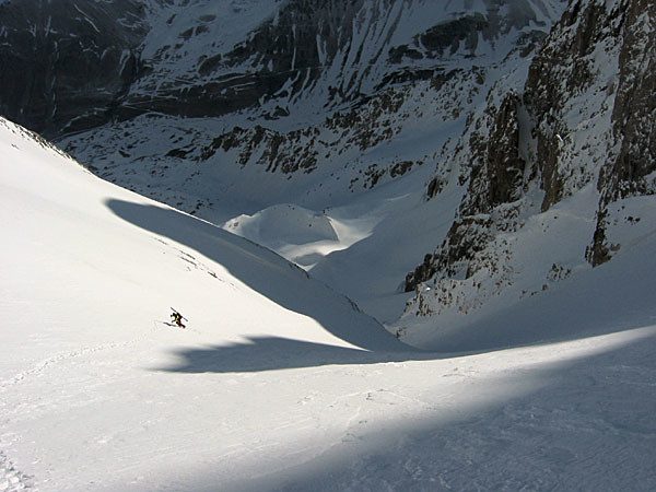 Montée dans le couloir de la Clapière au Grand Galibier