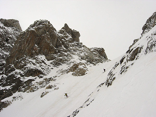 Descente du couloir de la Clapière au Grand galibier