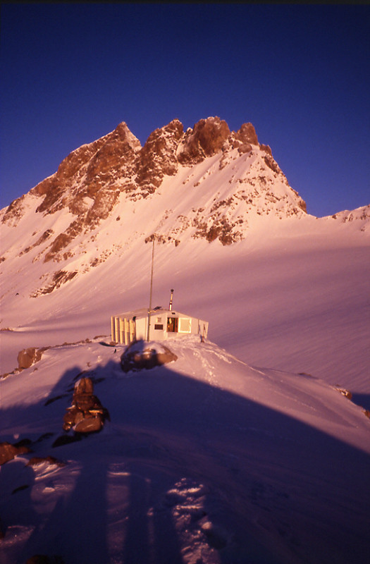 Refuge des Dents du Midi
