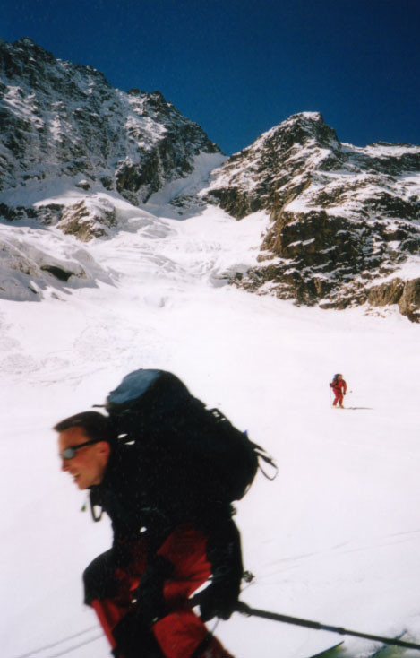 BAN carve sous le couloir Maximin