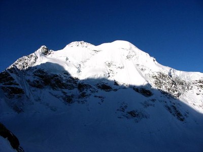 Piz Roseg dal Naso di Ghiaccio dello Scerscen Piz Roseg dal Naso di Ghiaccio dello Scerscen