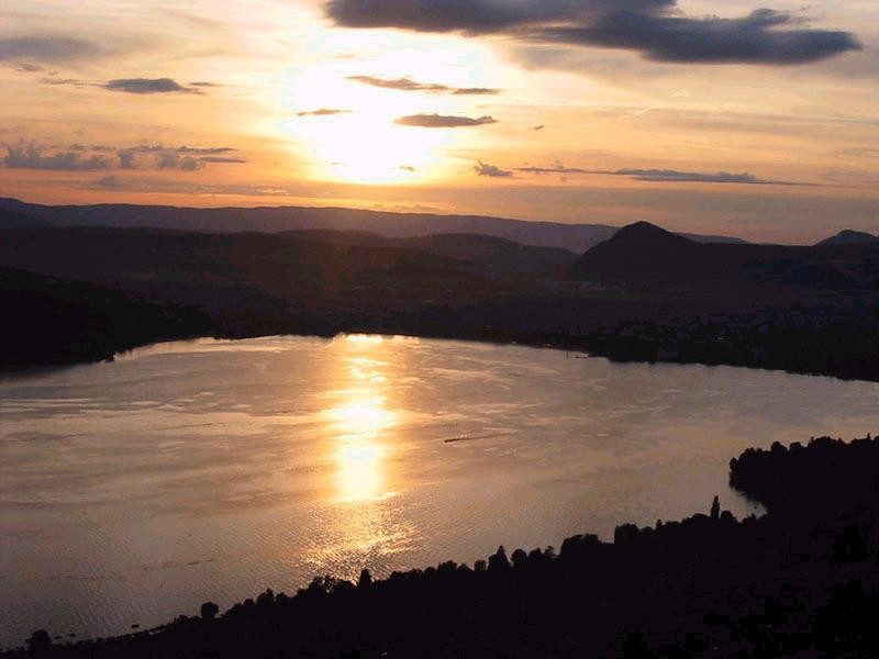 Vue en fin desoirée depuis la grotte des Sarrasins