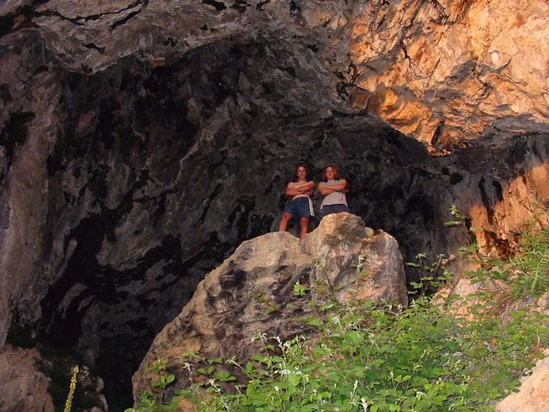 Grotte des Sarrasins - Vue générale
