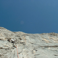 Escalade sur le rocher des Aravis