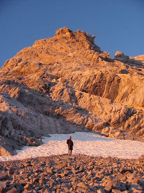 Départ de la voie (arête du Doigt)