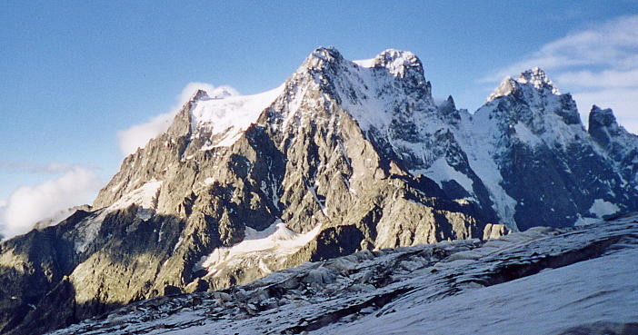 Le Mont Pelvoux et le Pic sans nom