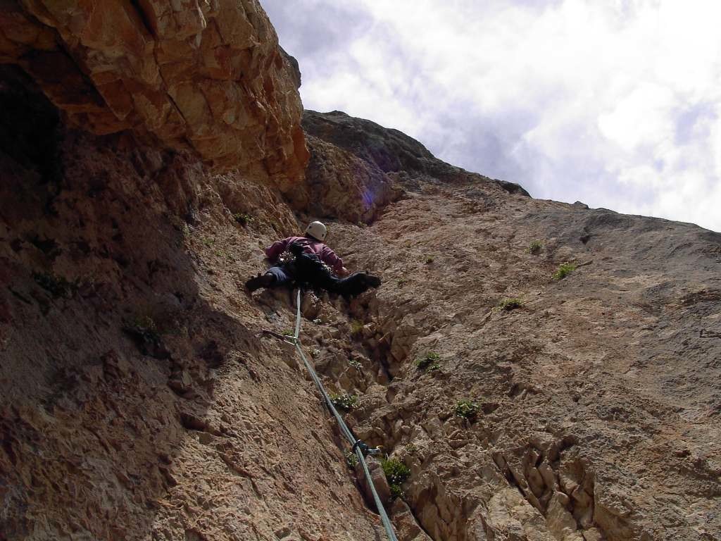 Fissure au début de la 4eme longueur.