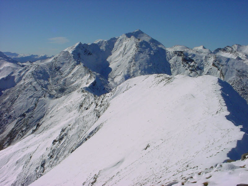 Monte Enchastraye