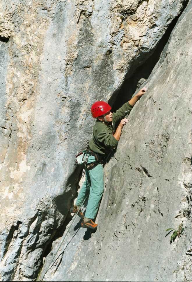 Aurélien B. dans "l'arc" au col de la Doria