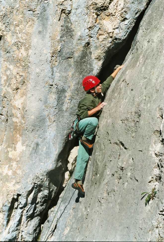 Aurélien B. dans "l'arc" au col de la Doria