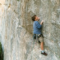 Mathieu B. au secteur &quot;le dieu jaloux&quot; des gorges de la Cesse (Fauzan)