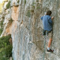 Mathieu B. au secteur &quot;le dieu jaloux&quot; des gorges de la Cesse (Fauzan)