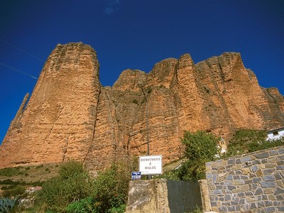 Bienvenidos a Riglos Bienvenidos a Riglos