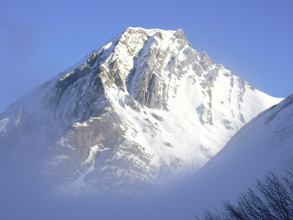 Le couloir SW du Mont Pecloz