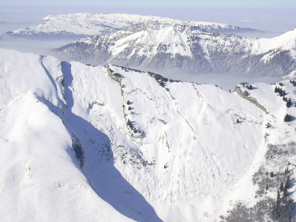 La Combe aux Chevaux sous fond de Margeriaz