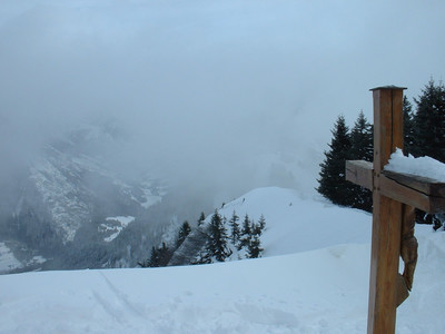 Croix de l'Ecuelle (1815m) Croix de l'Ecuelle (1815m)