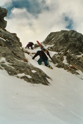 passage permettant d'éviter le 1er ressaut du couloir