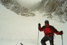 Fabien juste au-dessus de la partie en glace