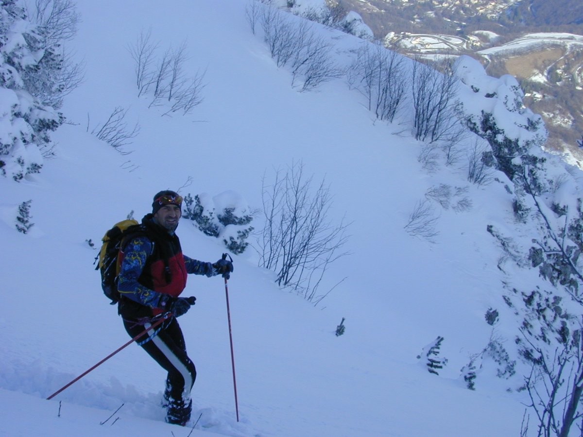 Yvon dans la descente de la face Est