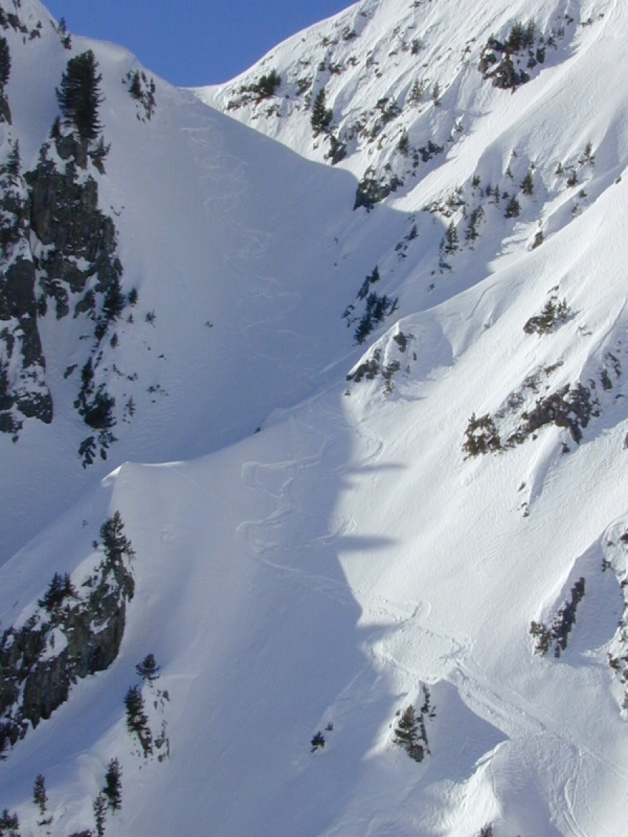 Descente Est du col de l'Homme Bâton