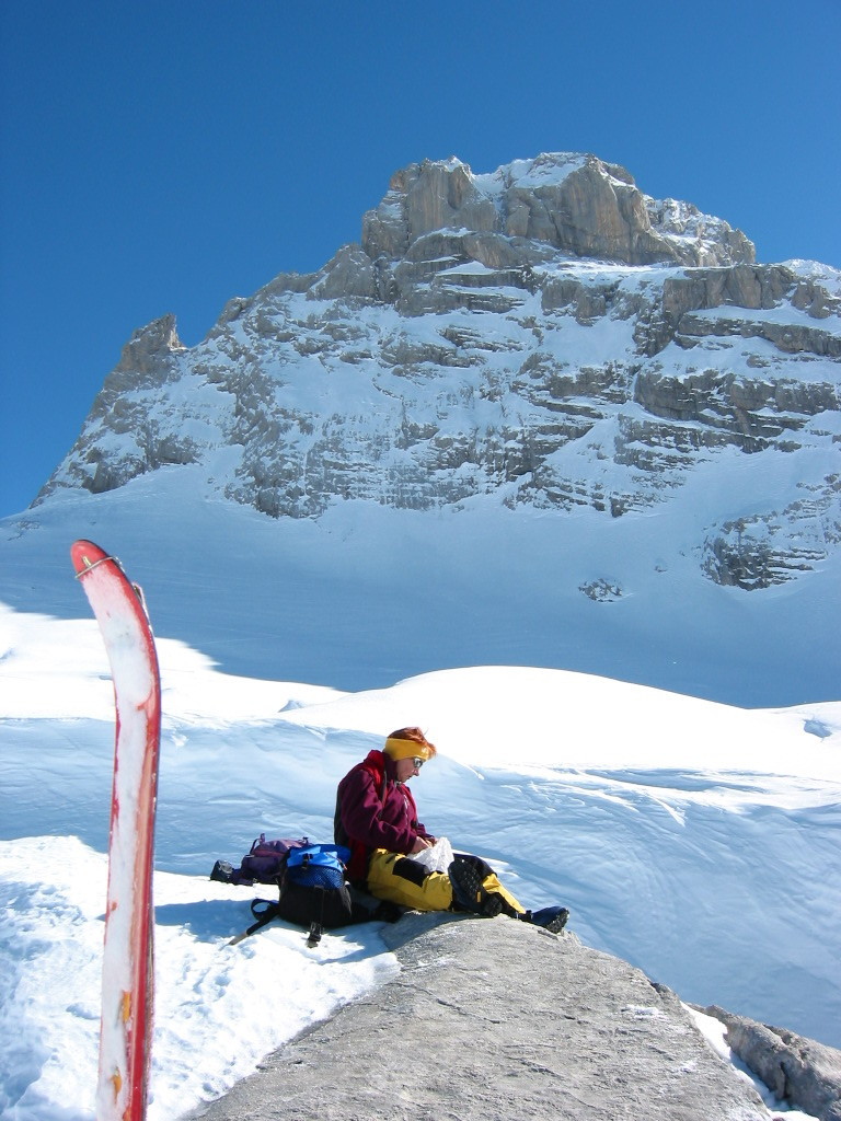 Face N-NE de la Pointe percée