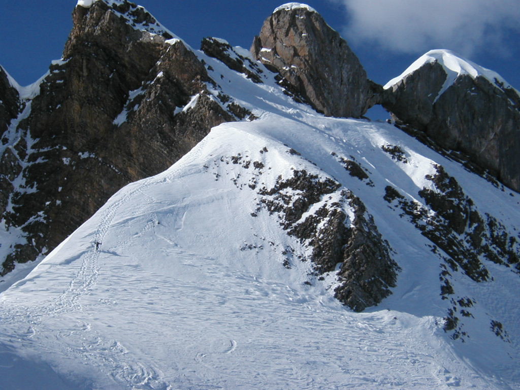 Arête sommitale menant au Trou de la Mouche