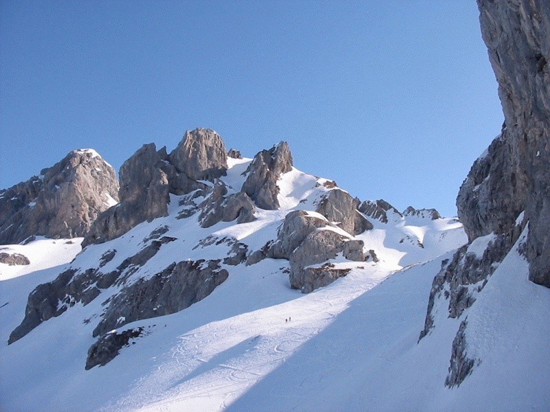 Vue sur la petite Miaz (2359m)