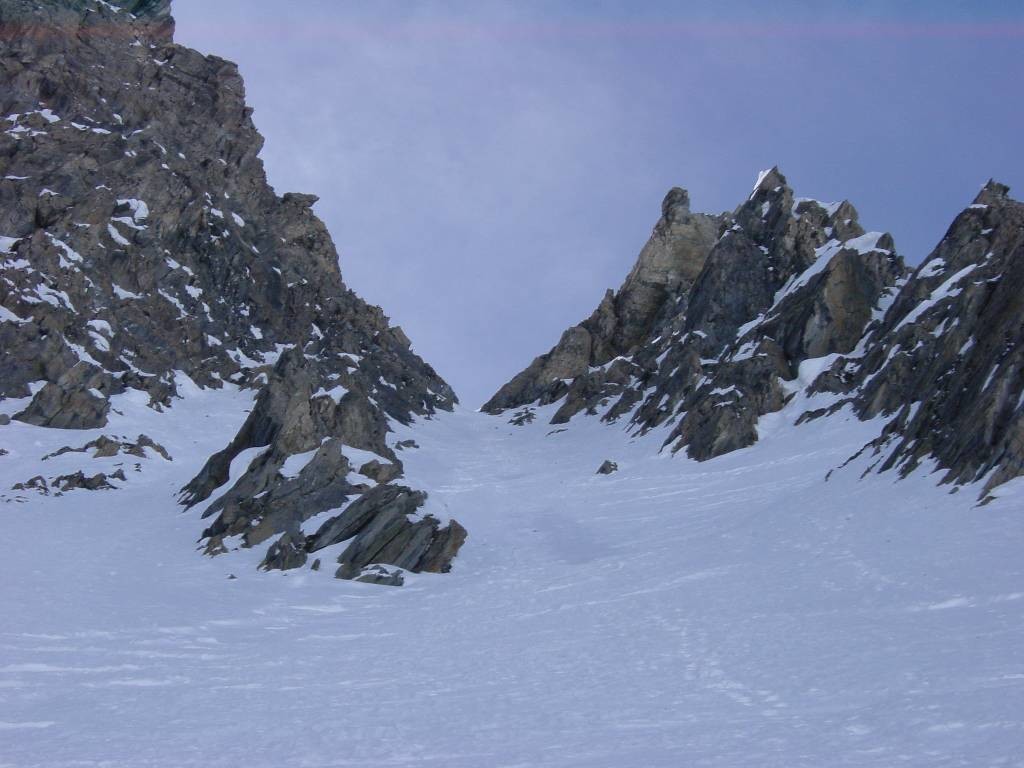 Vue du sommet du couloir NE de gauche du Grd Golliat