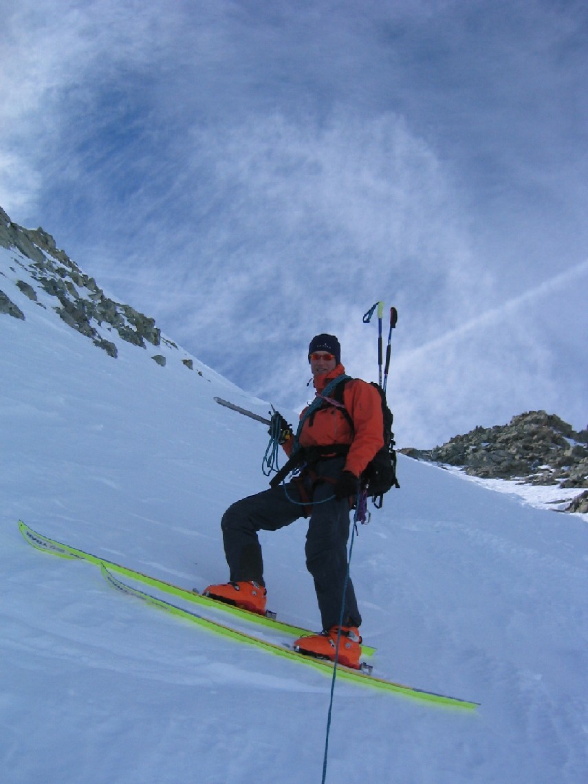 Steph dans le couloir du col de Balme