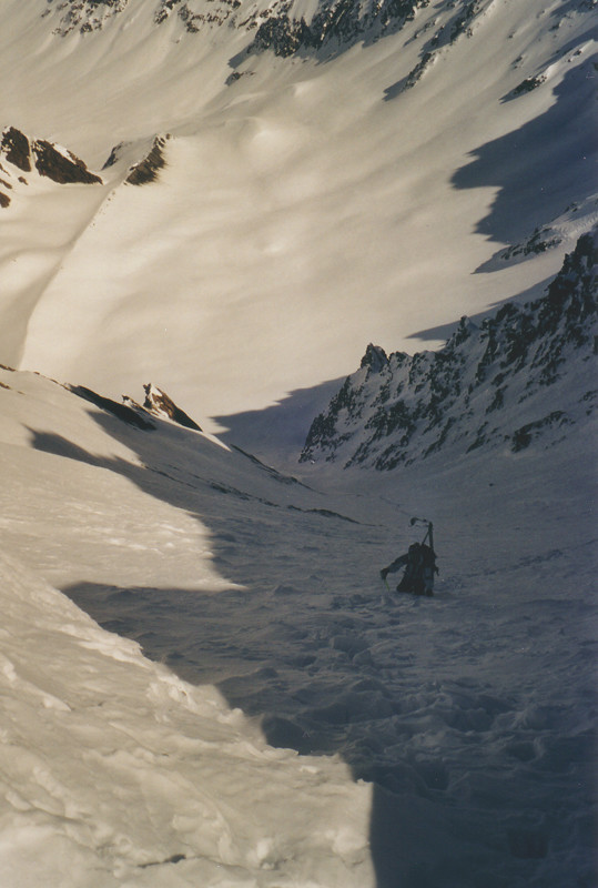 Raoul à l'arrivée au sommet du couloir du Grand Golliat