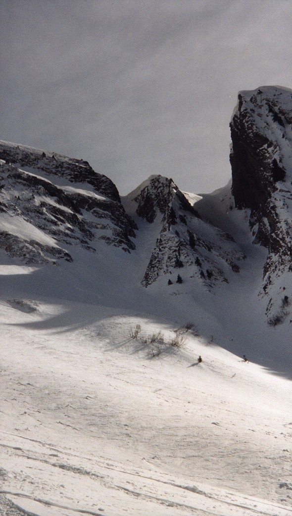Couloirs precedant la Mandallaz (face NW)