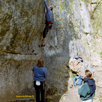 jMi dans un 6c à doigt à la Guignoterie