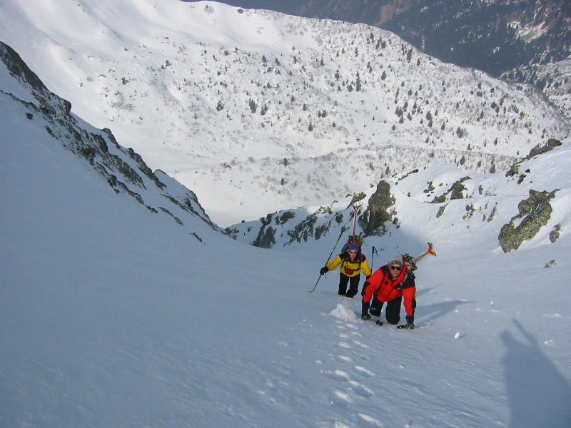 Les Grands Moulins Couloir NW - Dans la montée