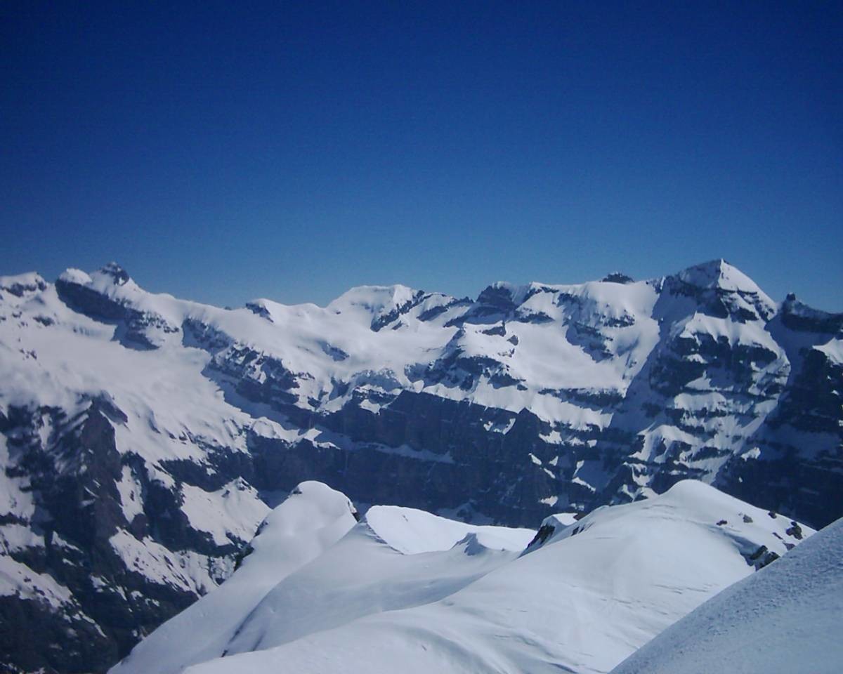 Cirque du Fer à Cheval - Tenneverge depuis les Avoudrues