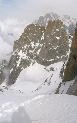 Sommet du Spencer face au Grépon Grdes Charmoz