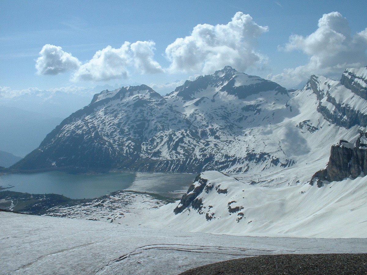 Lac de Salanfe : depuis le col de Susanfe