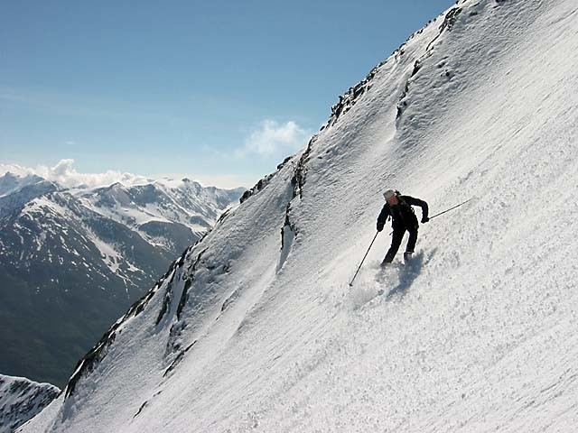 Nicolas dans la descente de la face N de Turia