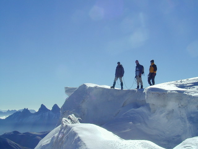 Pose devant les Aiguilles d'Arves