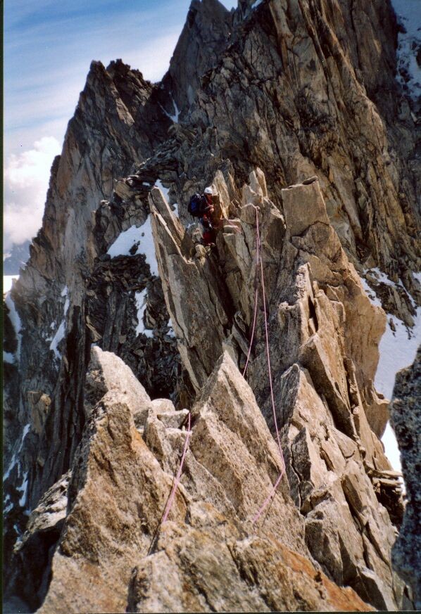 Aiguille du Tour : passage aérien sur l'arête